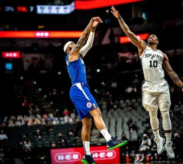 世界杯官方软件下载中心-3连胜状态明显复苏 快艇队还会在截止日前交易吗?